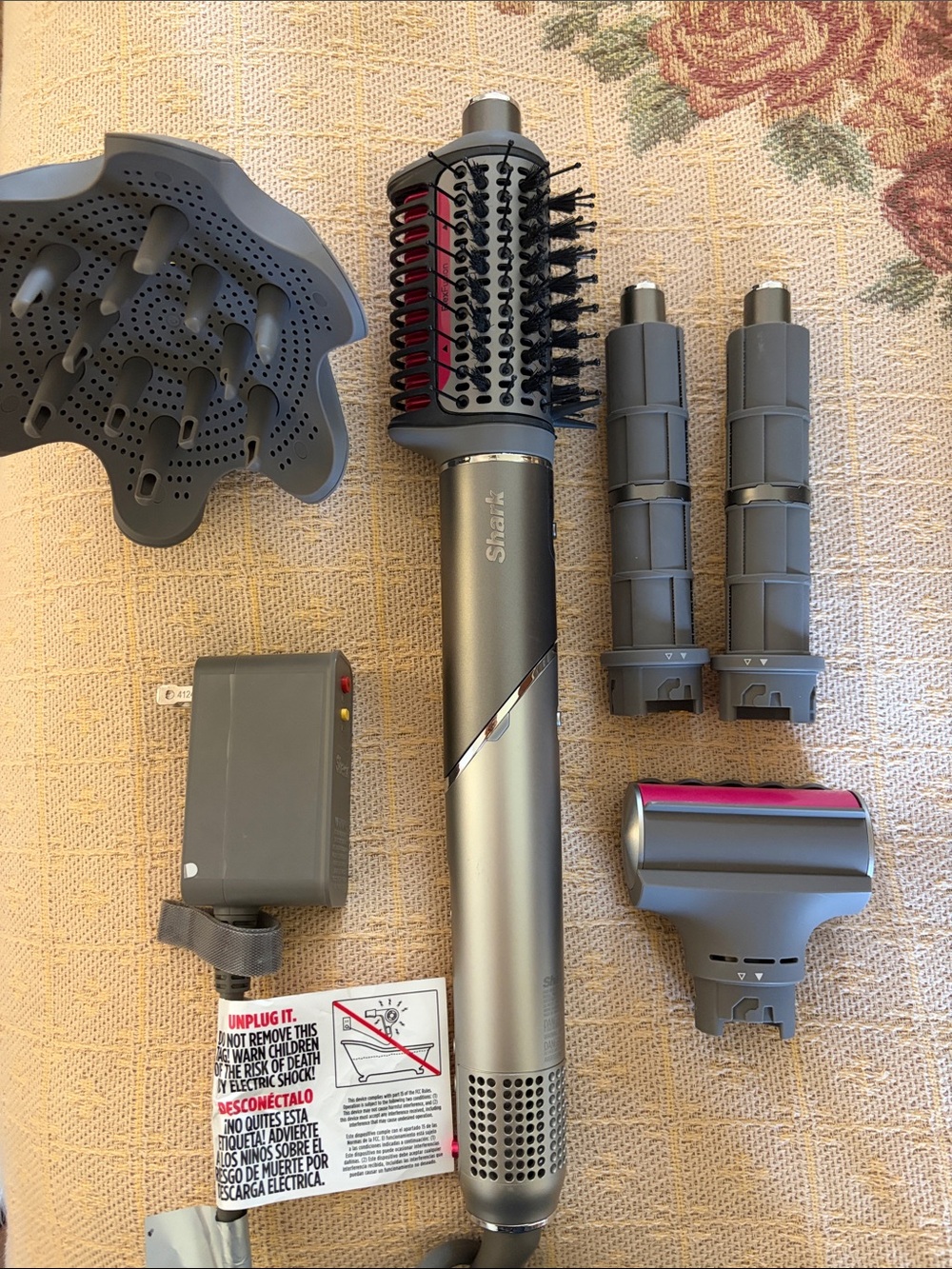 Shark Gray 6-in-1 Women's Hot Air Styling Brush Set